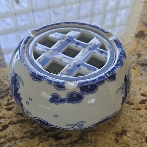 Vintage Asian Blue and White Ceramic Ashtray